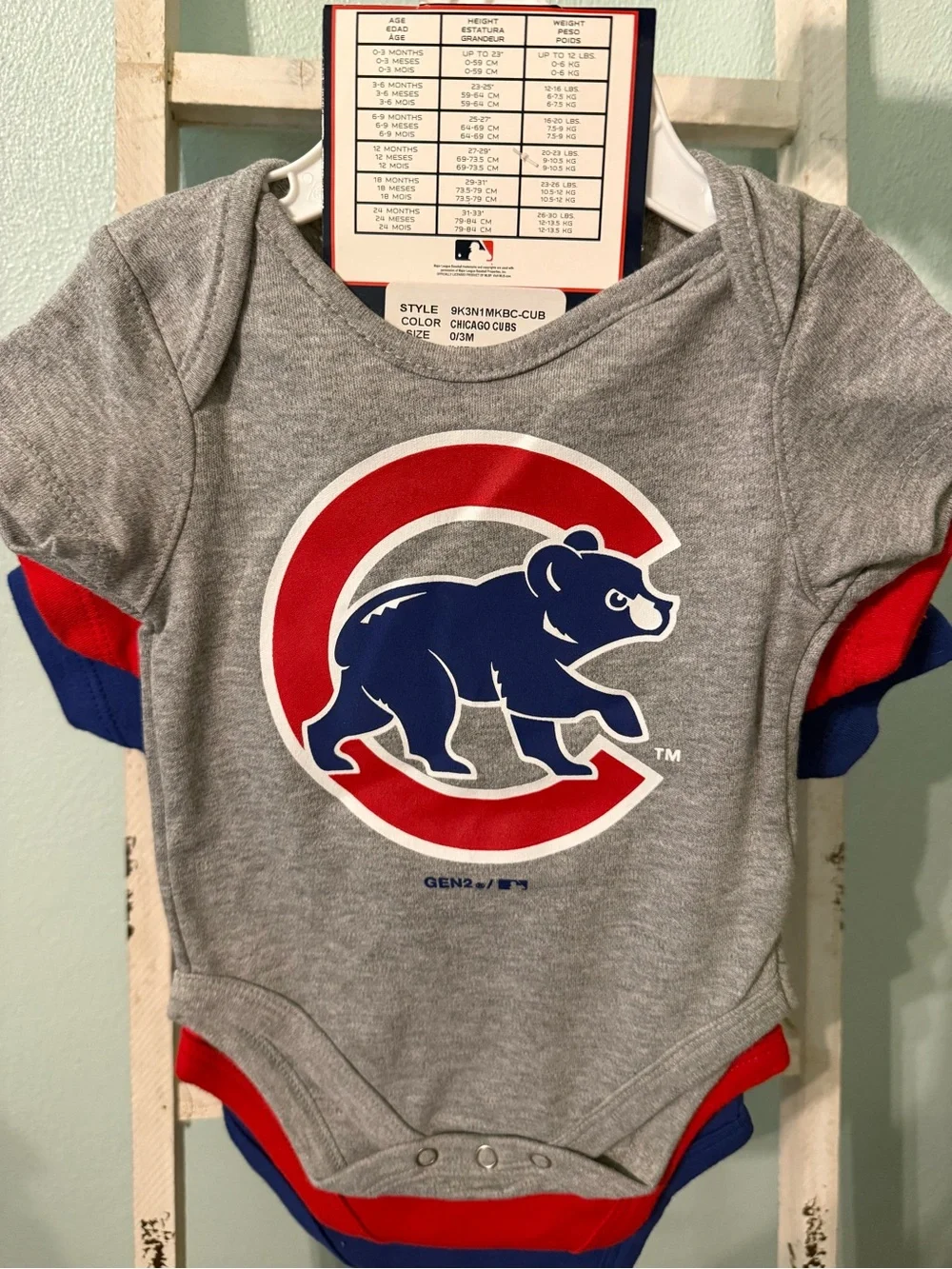 NWT MLB Chicago Cubs 3-Piece Baby Creeper Set Blue, Red, Gray Bodysuits Size 3M
